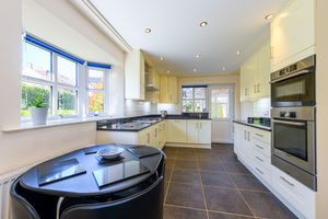 Kitchen Breakfast Room- click for photo gallery